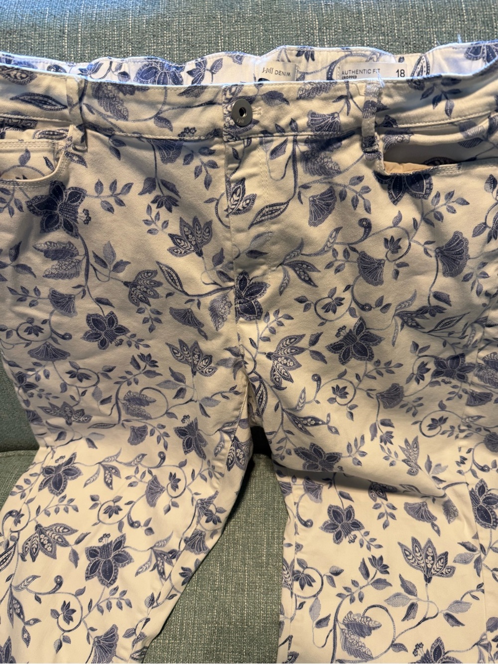 J. Jill White Jeans with Navy Floral Print